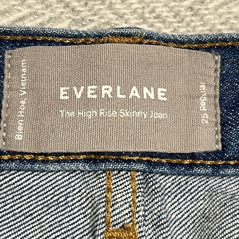 EVERLANE High rise Skinny Jean.  Size 25 Regular. - Picture 11 of 13